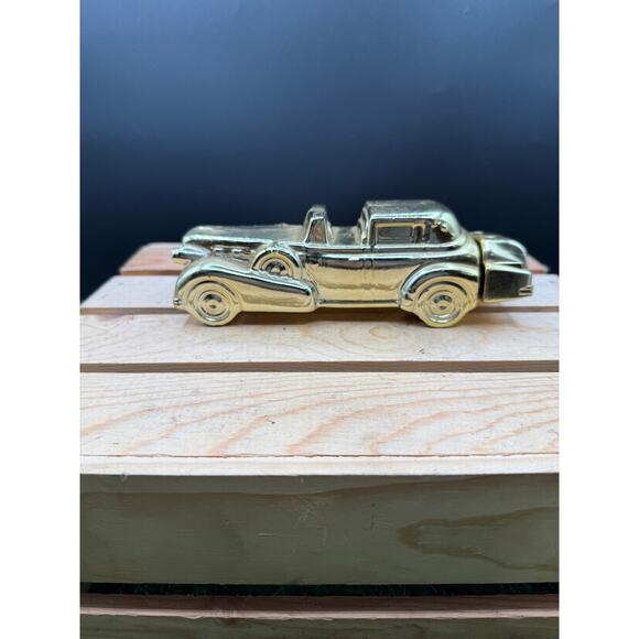 Vintage AVON Solid Gold Cadillac Aftershave – 6 oz Excalibur, 1970s - Picture 2 of 8